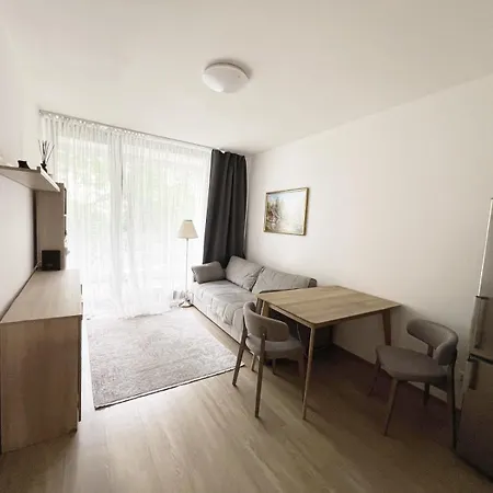 Kora Apartment *